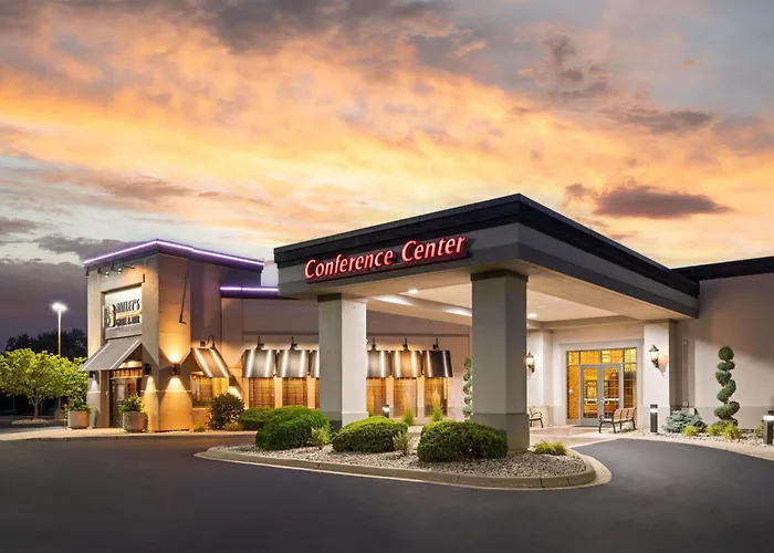 Best Western Premier Bridgewood Hotel Resort